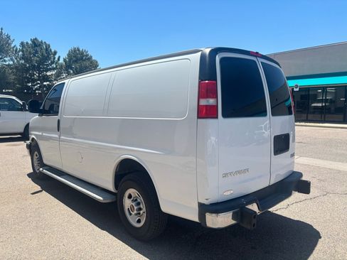 Used 2020 GMC Savana 2500 w/ Driver Convenience Package RWD image 5