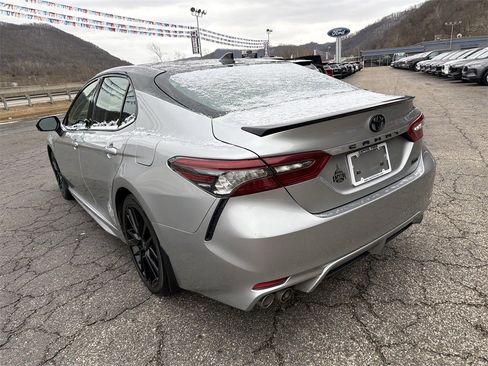 Used 2023 Toyota Camry XSE image 6