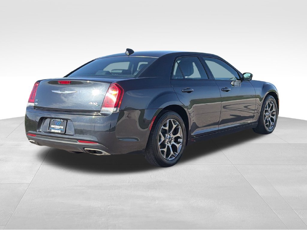 Used 2017 Chrysler 300 S AWD/4WD image 21