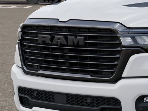 New 2027 RAM 1500 Laramie AWD/4WD image 11