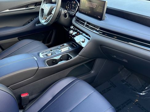 New 2026 INFINITI QX60 Sport w/ Dark Cargo Package image 16