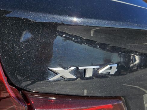 Used 2022 Cadillac XT4 Luxury w/ Driver Awareness Package image 27