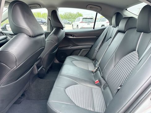 Used 2023 Toyota Camry SE FWD image 23