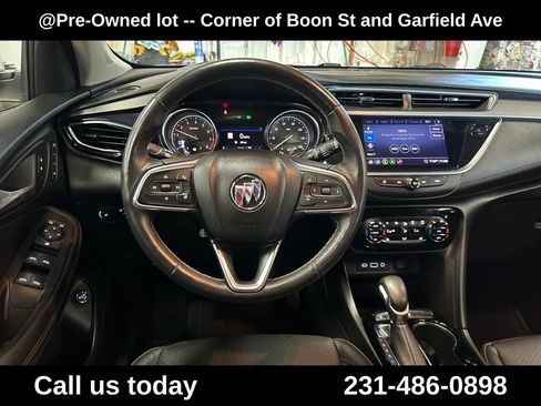 Used 2020 Buick Encore GX Essence w/ Advanced Technology Package AWD/4WD image 17
