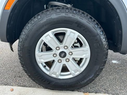 Used 2024 Ford Ranger XL image 41