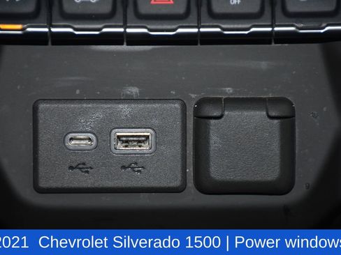 Used 2021 Chevrolet Silverado 1500 Custom w/ Safety Confidence Package image 20