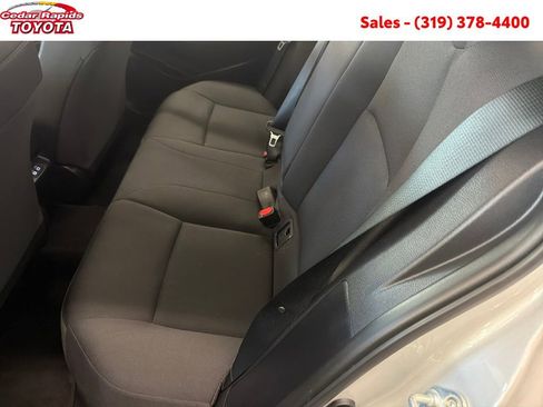 Certified 2025 Toyota Corolla LE image 25