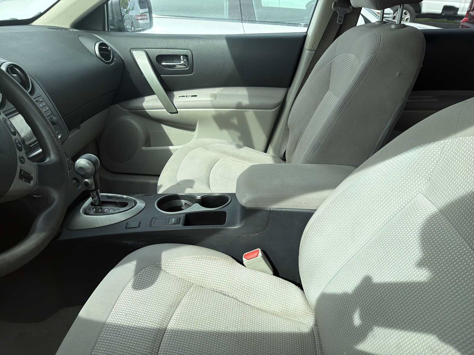 Used 2013 Nissan Rogue SV w/ Premium Pkg AWD/4WD image 4