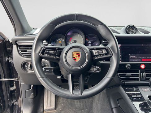 Used 2022 Porsche Macan S w/ Premium Package Plus AWD/4WD image 11