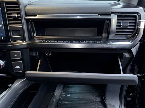 Used 2023 Ford F350 Lariat w/ Lariat Ultimate Package image 32