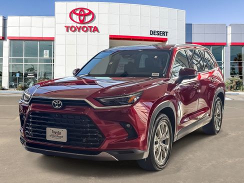 New 2026 Toyota Grand Highlander AWD image 3