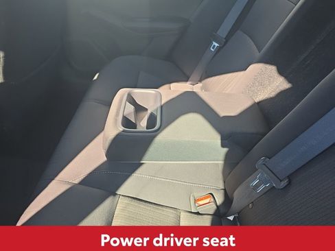 Used 2024 Nissan Altima 2.5 SV image 17