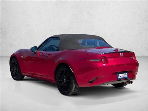 Used 2024 MAZDA MX-5 Miata Club RWD image 8