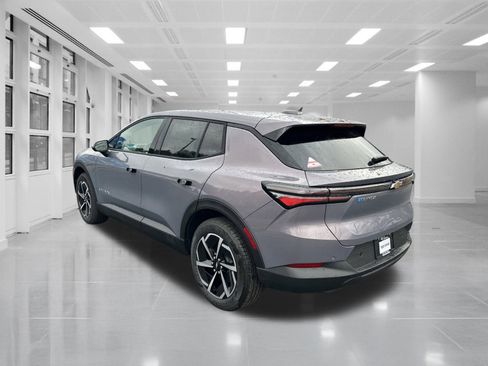 New 2026 Chevrolet Equinox EV LT image 7