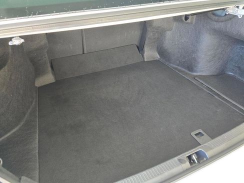 Used 2025 Toyota Camry SE image 15