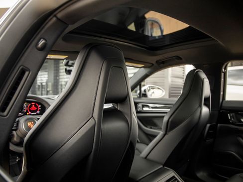 New 2026 Porsche Panamera 4 AWD/4WD image 28