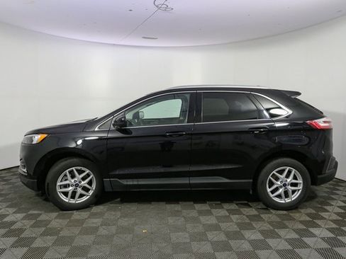 Used 2022 Ford Edge SEL w/ Convenience Package image 6