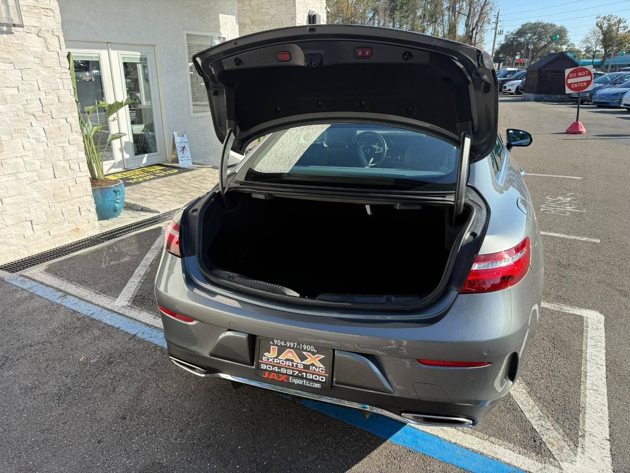 Used 2018 Mercedes-Benz E 400 Coupe image 18