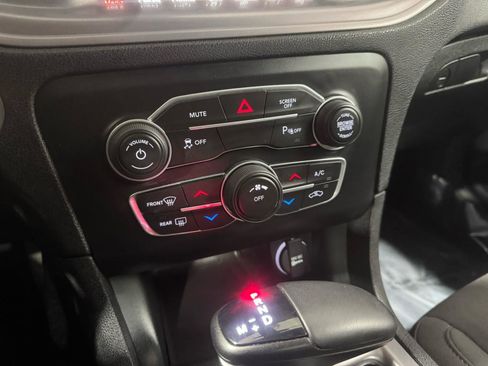 Used 2023 Dodge Charger SXT w/ Cold Weather Package image 50