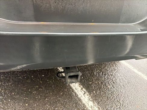 Used 2015 Jeep Cherokee Latitude w/ Comfort/Convenience Group image 11