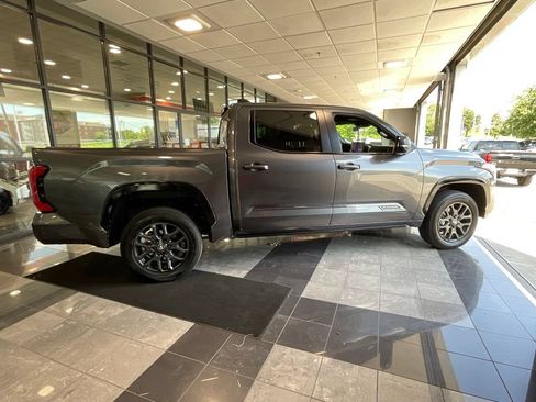 Used 2025 Toyota Tundra Platinum AWD/4WD image 6