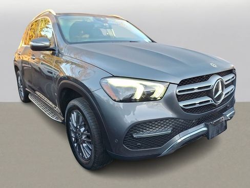 Used 2022 Mercedes-Benz GLE 350 4MATIC image 3