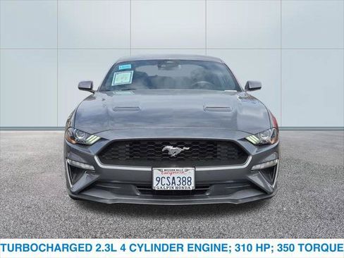 Used 2022 Ford Mustang Coupe RWD image 3