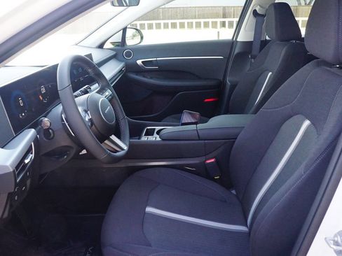 New 2026 Hyundai Sonata SEL FWD image 18