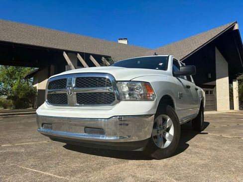 Used 2023 RAM 1500 Classic SLT w/ Electronics Group AWD/4WD image 14