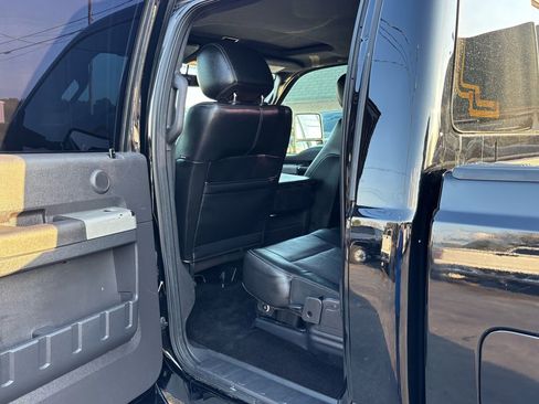 Used 2016 Ford F350 Lariat w/ Chrome Package image 25