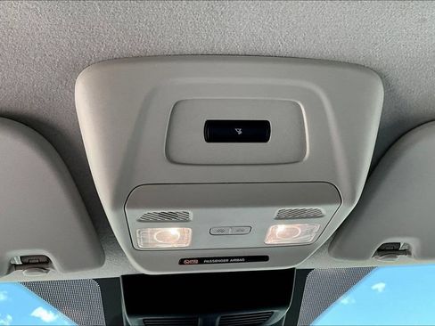 Certified 2025 Ford Transit 150 Low Roof RWD image 16