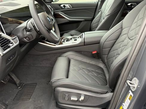 New 2026 BMW X5 xDrive50e w/ M Sport Package image 17