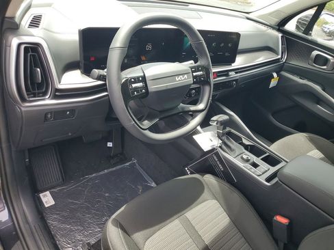 New 2026 Kia Sorento LX FWD image 6
