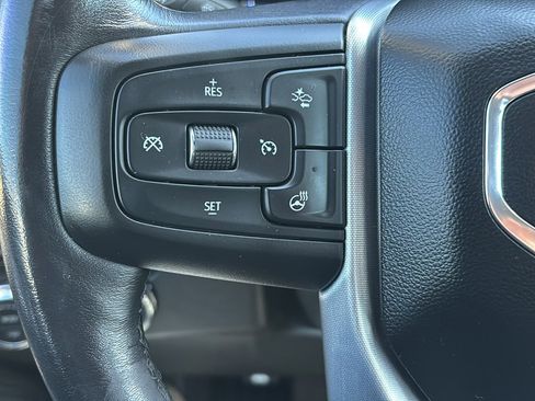 Used 2022 GMC Sierra 1500 Elevation image 17