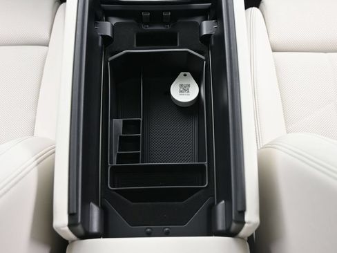 Used 2025 BMW i5 xDrive40 w/ M Sport Package AWD/4WD image 30