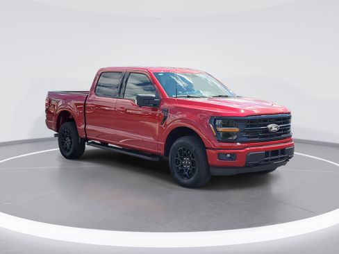 New 2025 Ford F150 XLT w/ Equipment Group 302A MID image 2