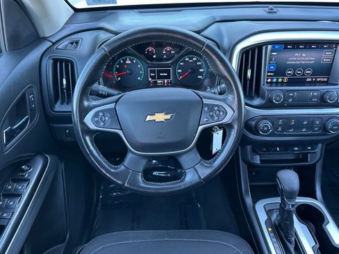 Used 2022 Chevrolet Colorado LT image 16