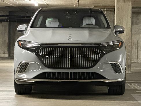 New 2025 Mercedes-Benz Maybach EQS 680 4MATIC image 5