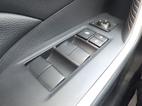 Used 2019 Toyota RAV4 LE w/ All Weather Liner Package image 19