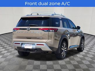 Used 2023 Nissan Pathfinder Platinum AWD/4WD video 4