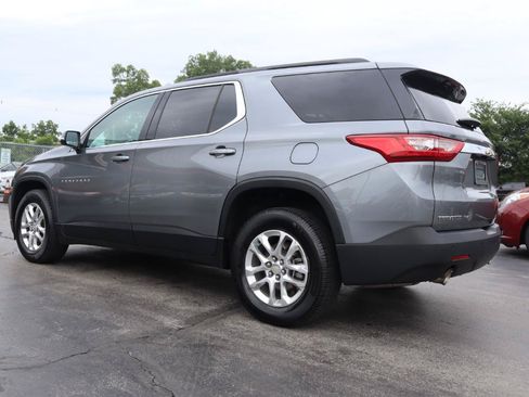 Used 2020 Chevrolet Traverse LT w/ LPO, Floor Liner Package AWD/4WD image 3