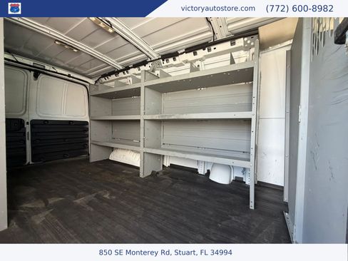 Used 2017 Chevrolet Express 2500 RWD image 19