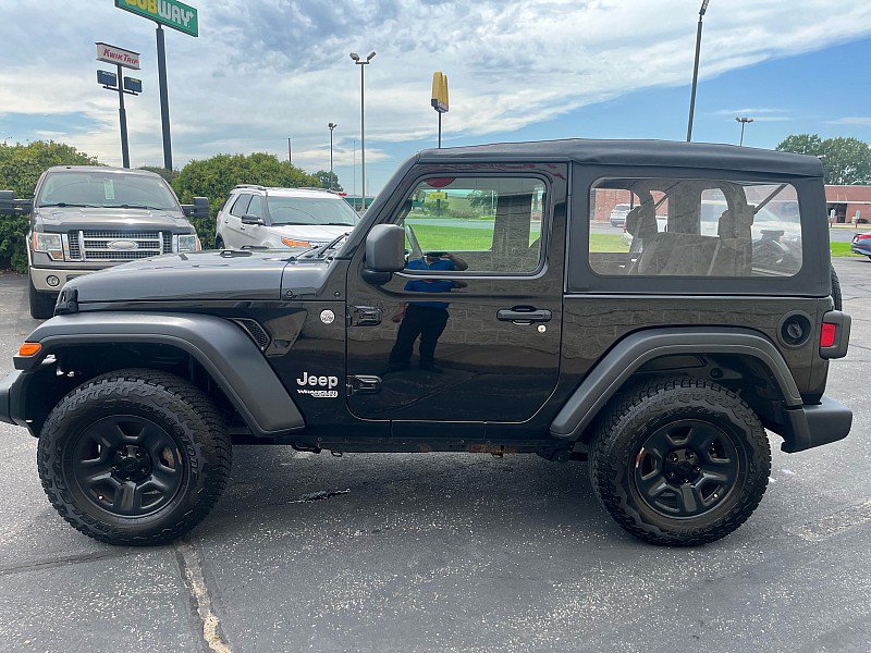 Used 2020 Jeep Wrangler Sport AWD/4WD image 5