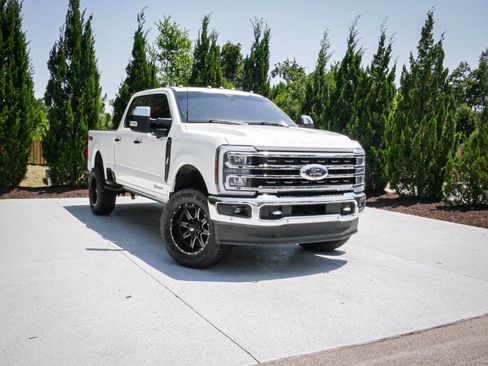 Used 2024 Ford F250 King Ranch AWD/4WD image 2
