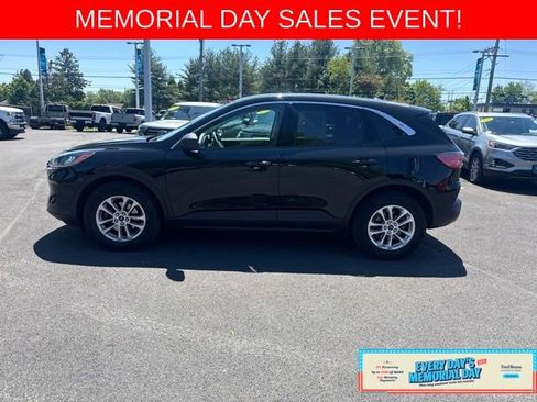 Certified 2022 Ford Escape SE w/ Convenience Package AWD/4WD image 4
