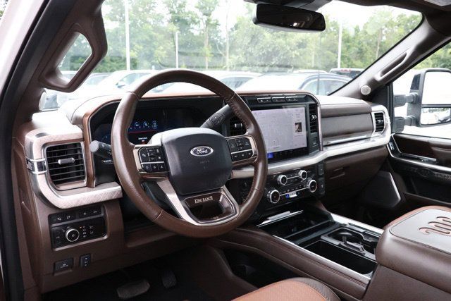 Used 2024 Ford F350 King Ranch AWD/4WD image 17