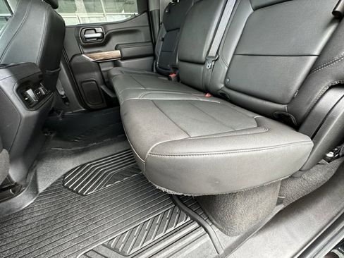Used 2021 Chevrolet Silverado 1500 LT Trail Boss w/ Convenience Package II image 22