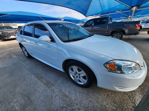 Used 2011 Chevrolet Impala LS image 1