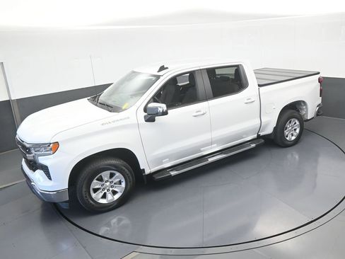Used 2023 Chevrolet Silverado 1500 LT image 48