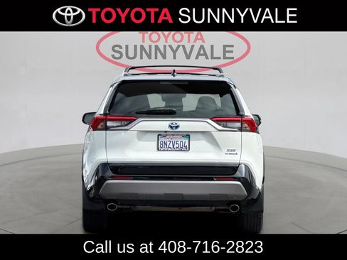 Used 2020 Toyota RAV4 XSE AWD/4WD image 8